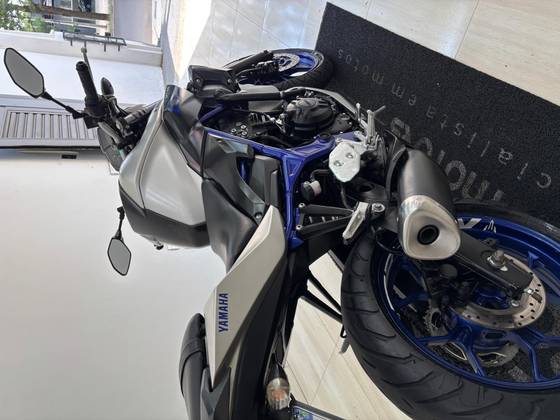 YAMAHA MT-03 